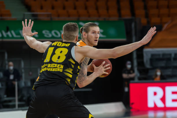 成为现实选 成为现实选